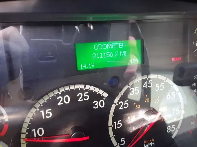 2018 FREIGHTLINER/MERCEDES M2 1065f818e84bbe625698001870590e08c03