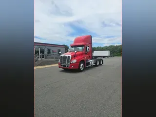 2018 FREIGHTLINER/MERCEDES CASCADIA 125