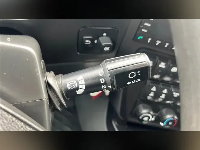 2022 INTERNATIONAL LT