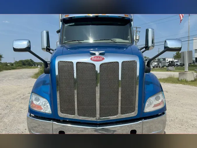 2021 Peterbilt 579