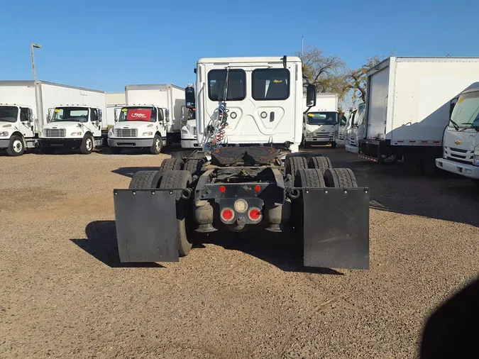 2018 FREIGHTLINER/MERCEDES CASCADIA 125