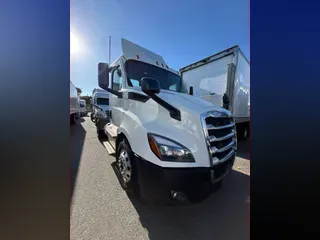 2020 FREIGHTLINER/MERCEDES NEW CASCADIA 116