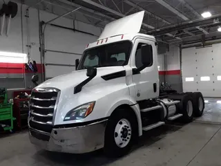 2019 FREIGHTLINER/MERCEDES NEW CASCADIA PX12664