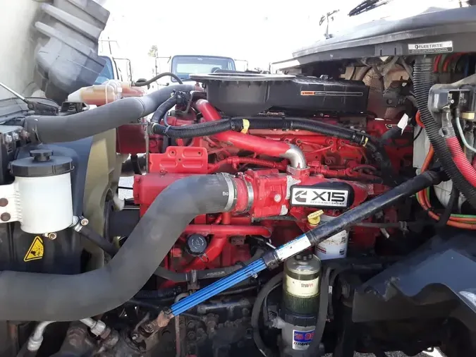 2019 NAVISTAR INTERNATIONAL LT625 DAYCAB T/A