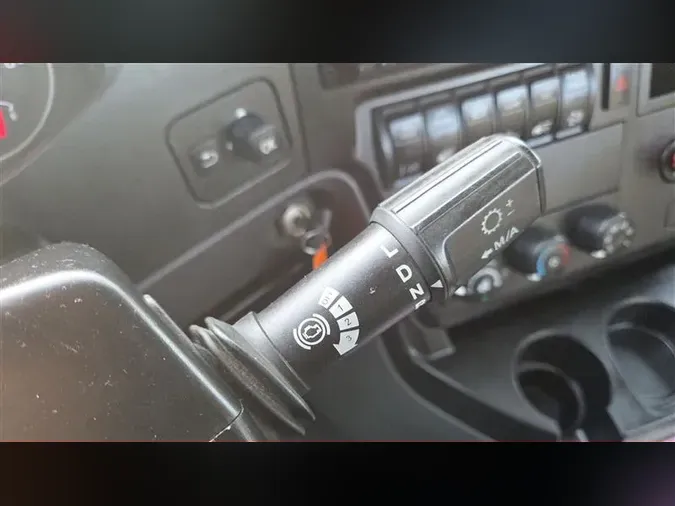 2020 INTERNATIONAL RH613