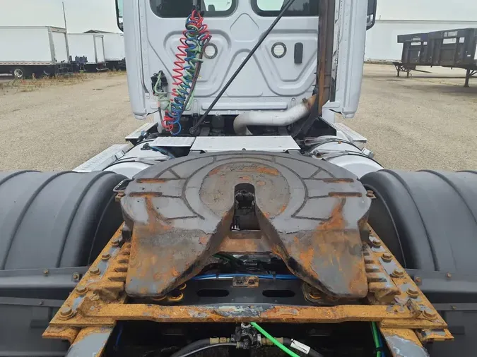 2020 FREIGHTLINER/MERCEDES NEW CASCADIA PX126645f96580e5ce89a1f1e696d3dd82dd964