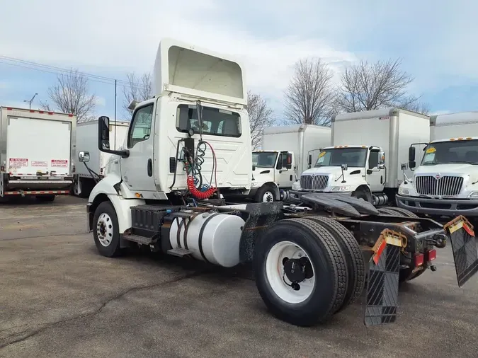 2019 NAVISTAR INTERNATIONAL RH613 DAYCAB S/A5f97b99d3615483d1ae8bb0edf3a4afa