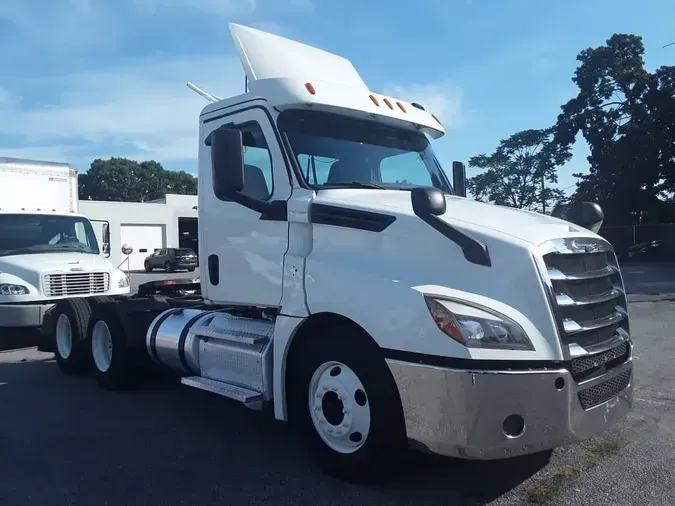 2020 FREIGHTLINER/MERCEDES NEW CASCADIA PX126645f99960c9db6a81e0bb6581460f21dee