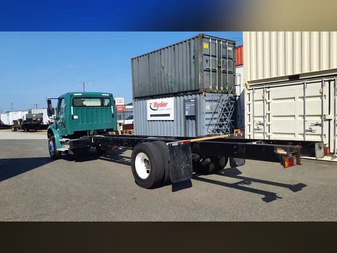 2021 FREIGHTLINER/MERCEDES M2 106