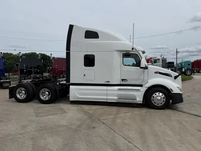 2023 Peterbilt 579