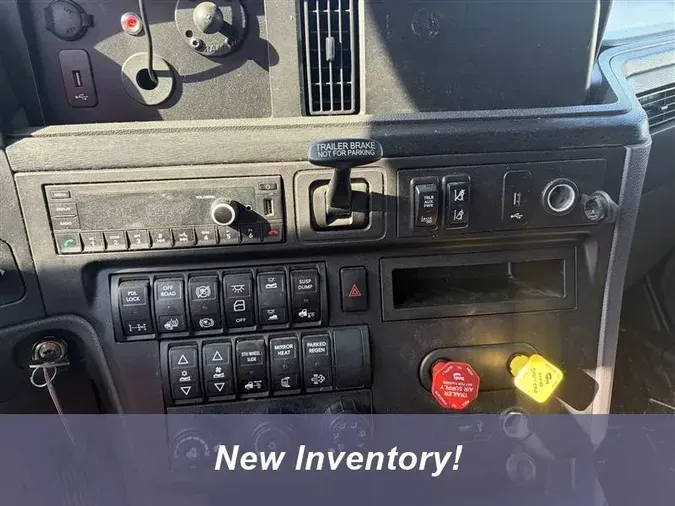 2022 INTERNATIONAL LT625