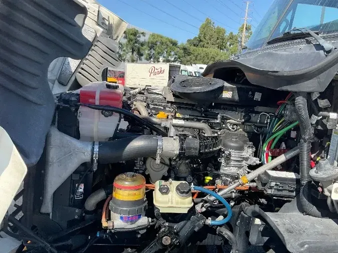 2017 FREIGHTLINER X12564ST
