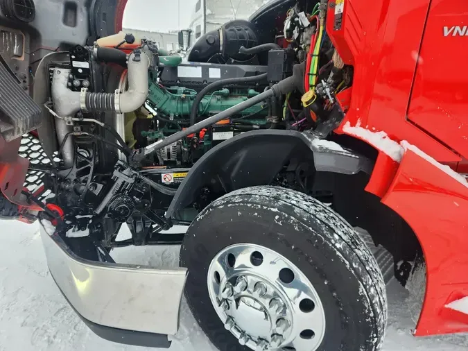 2020 VOLVO VNL62T