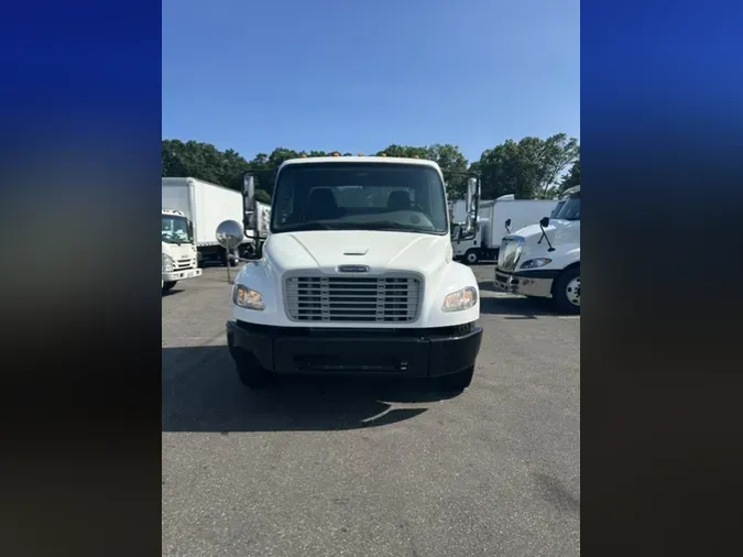 2014 FREIGHTLINER/MERCEDES M2 106