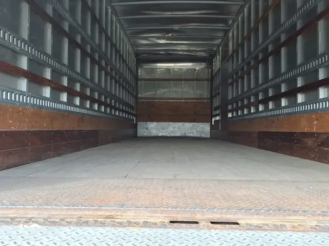 2019 FREIGHTLINER/MERCEDES M2 106