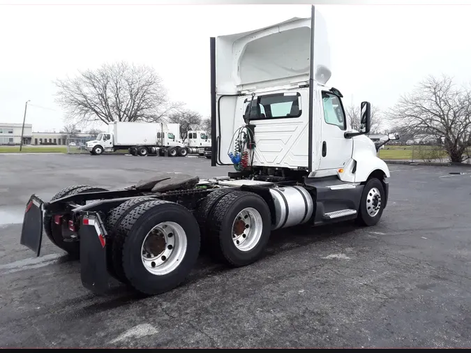 2018 NAVISTAR INTERNATIONAL LT625 DAYCAB T/A