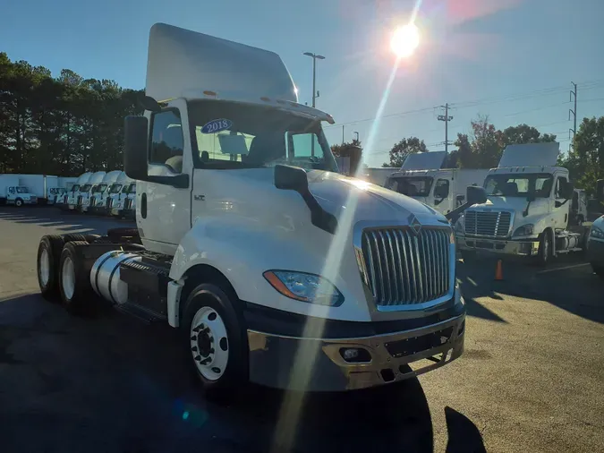 2018 NAVISTAR INTERNATIONAL LT625 DAYCAB T/A5faaaa6d45891f4de4ea42707b1c7c82