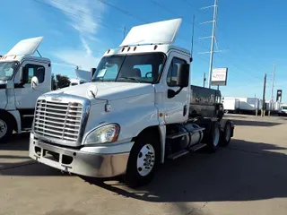 2018 FREIGHTLINER/MERCEDES CASCADIA 125