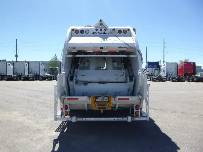 2026 Peterbilt 548