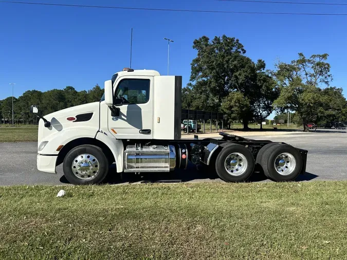 2019 Peterbilt 579