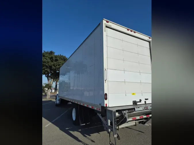 2020 FREIGHTLINER/MERCEDES M2 106