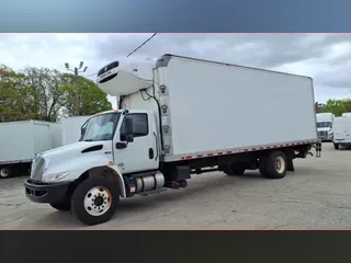 2020 NAVISTAR INTERNATIONAL MV607 (4X2)
