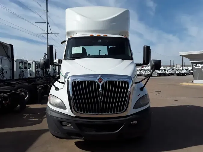 2020 NAVISTAR INTERNATIONAL RH613 DAYCAB T/A