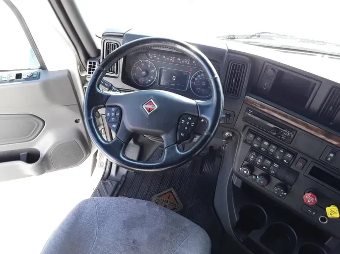 2020 NAVISTAR INTERNATIONAL LT625 SLPR CAB