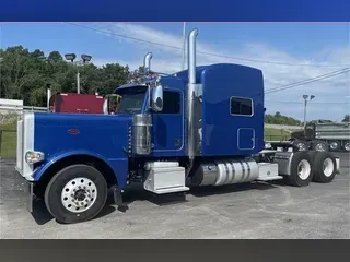 2019 PETERBILT 389