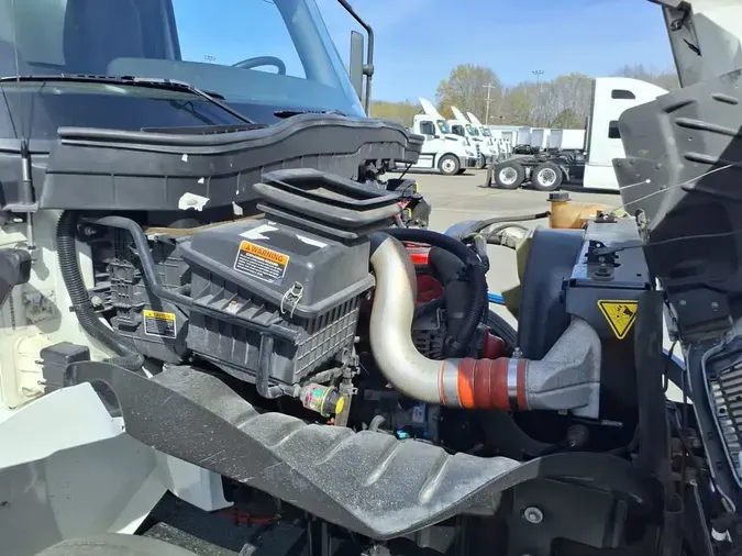 2020 NAVISTAR INTERNATIONAL MV607 (4X2)