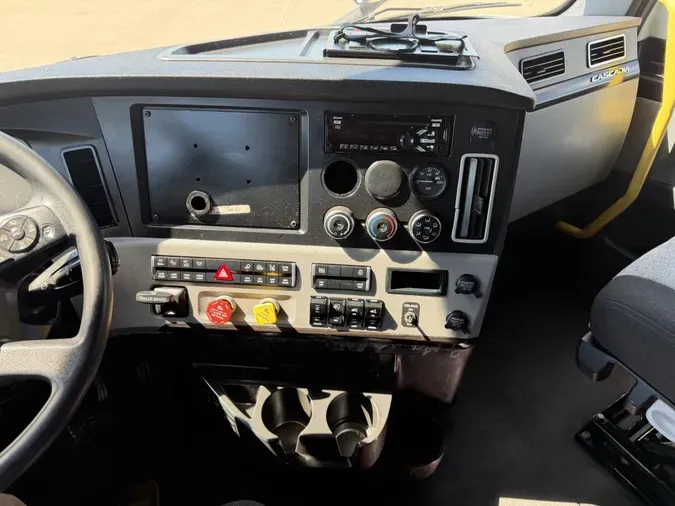 2021 Freightliner Cascadia