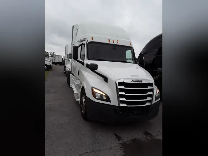 2019 Freightliner NEW CASCADIA PX12664