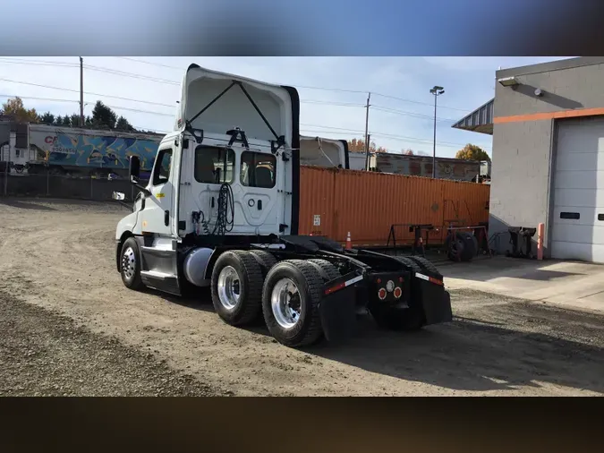 2019 Freightliner Cascadia