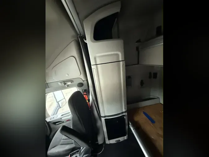 2020 Peterbilt 579