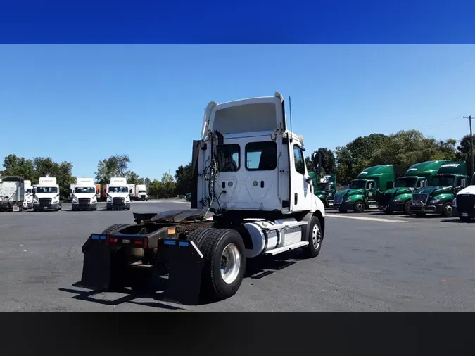 2020 Freightliner Cascadia 1265fdcb100d714ee11e89e7e178e624dff