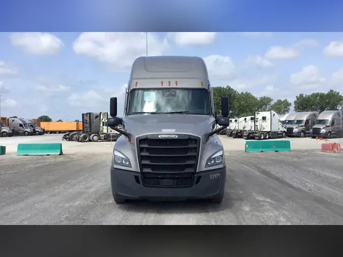 2023 Freightliner Cascadia 1265fde7d8d51558883dd06f53dea1dfc64