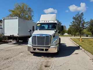 2018 FREIGHTLINER/MERCEDES CASCADIA 125