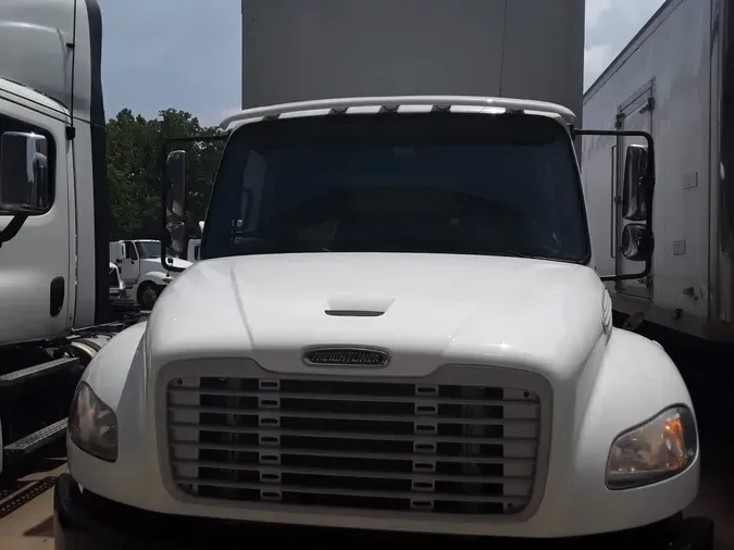 2015 FREIGHTLINER M2 106