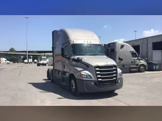 2025 Freightliner Cascadia 126
