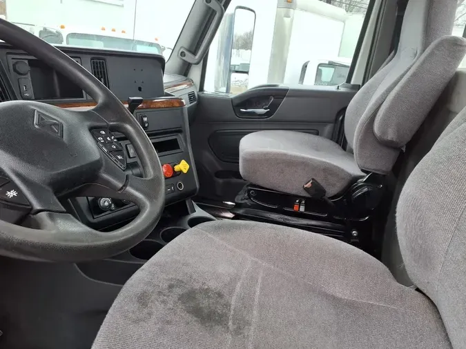 2019 NAVISTAR INTERNATIONAL LT625 DAYCAB S/A5febafc52008a96b40d5c472fbd225e5