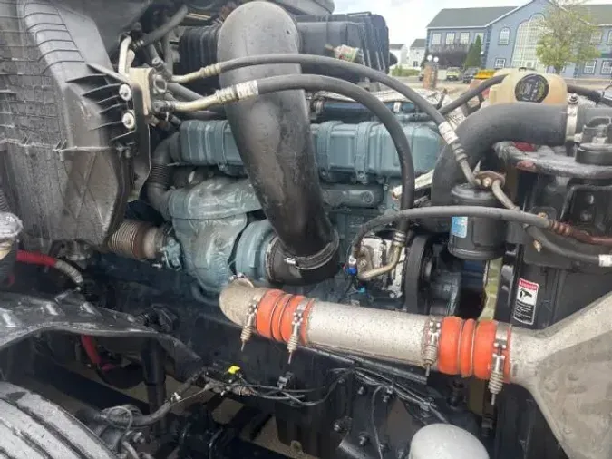 2020 Freightliner New Cascadia 126