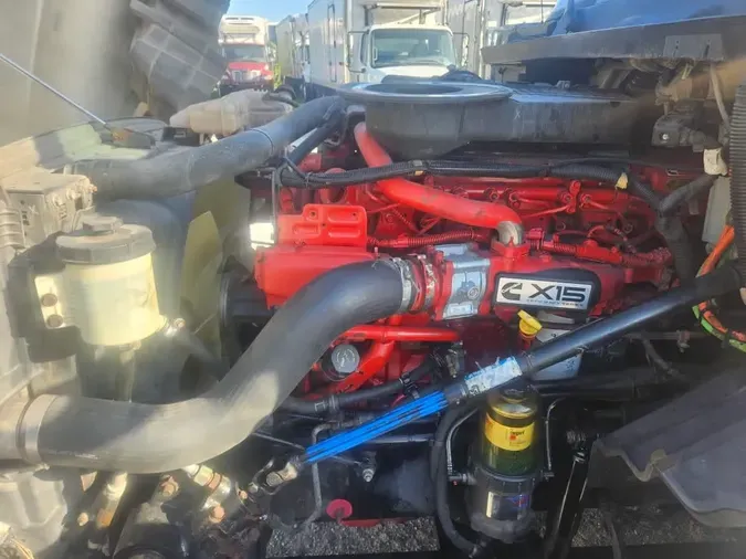 2019 NAVISTAR INTERNATIONAL LT625 SLPR CAB