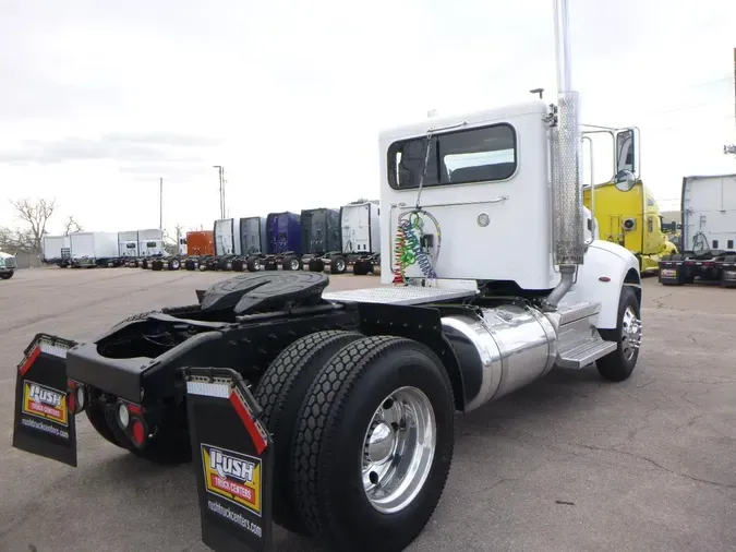 2018 Peterbilt 337