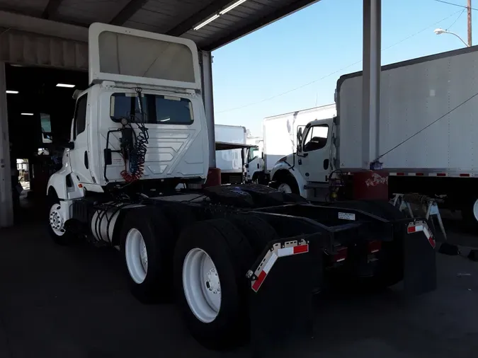 2018 NAVISTAR INTERNATIONAL LT625 DAYCAB T/A