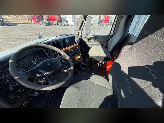 2020 INTERNATIONAL RH613