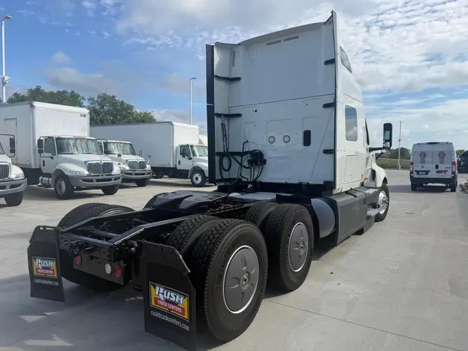2022 International LT625