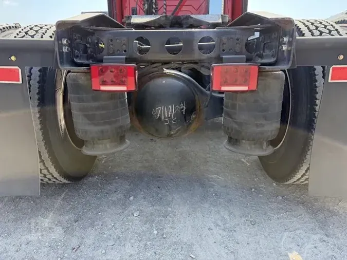 2019 INTERNATIONAL LT