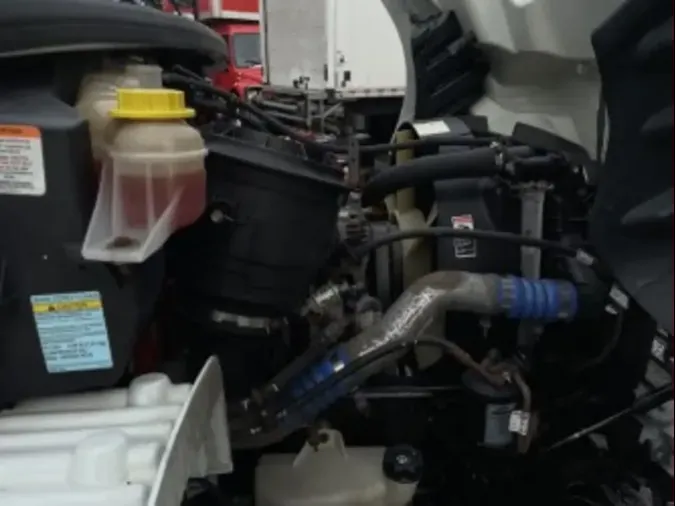 2020 FREIGHTLINER/MERCEDES M2 106