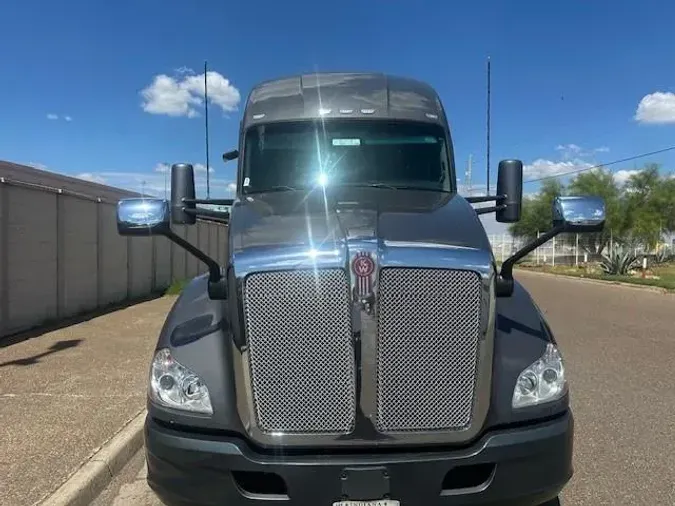 2020 Kenworth T680