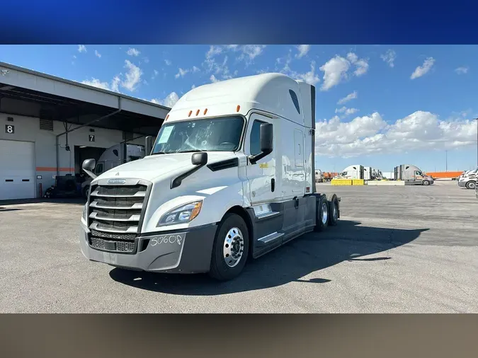 2020 Freightliner Cascadia